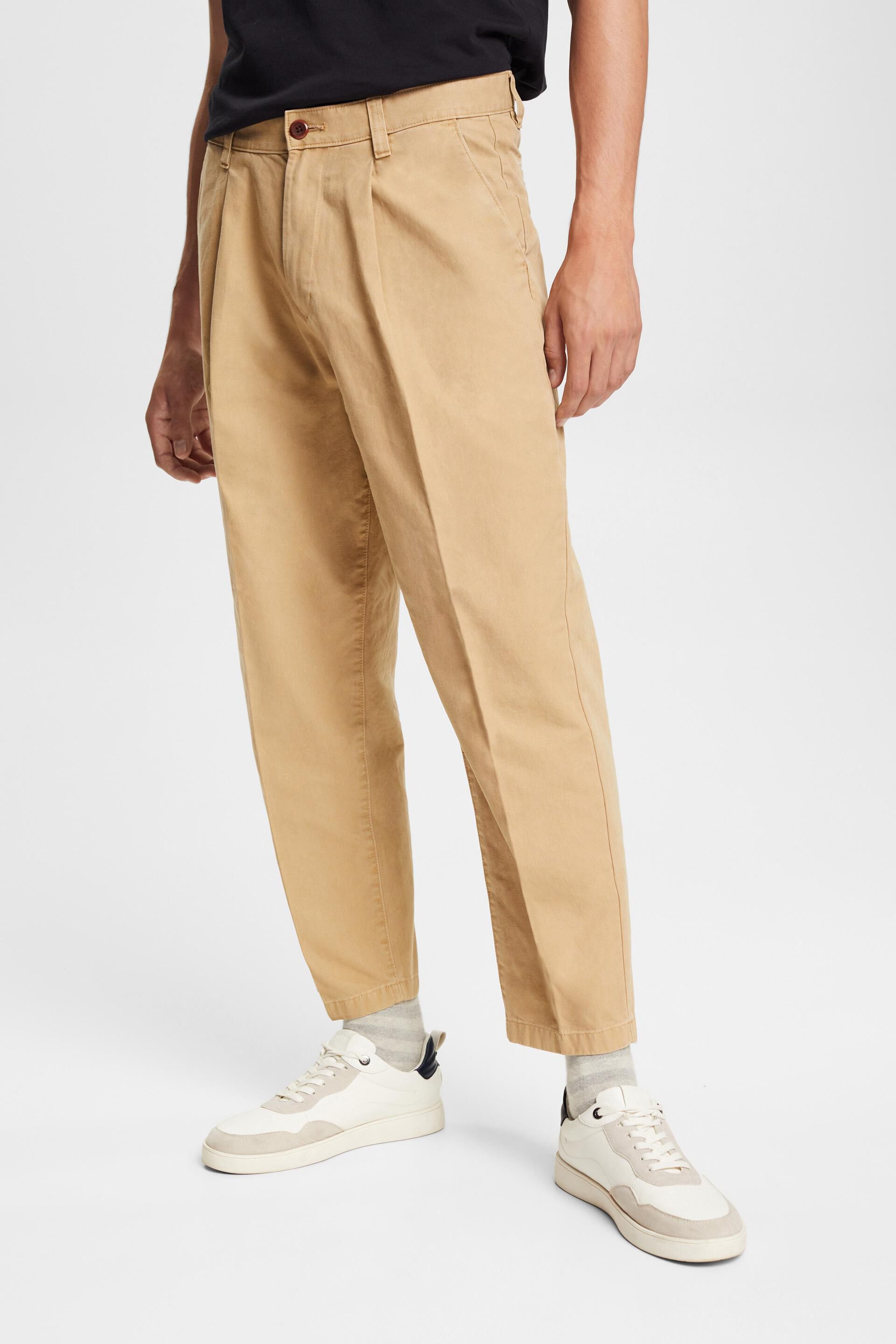 Shop the Latest in Men's Fashion Loose fit chinos | ESPRIT Taiwan 
